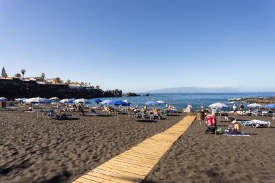 img/masonry/host pro rentals holidayhome tenerife puerto santiago.jpg