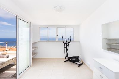 img/masonry/host pro rentals holidayhome tenerife sport equipment.jpg